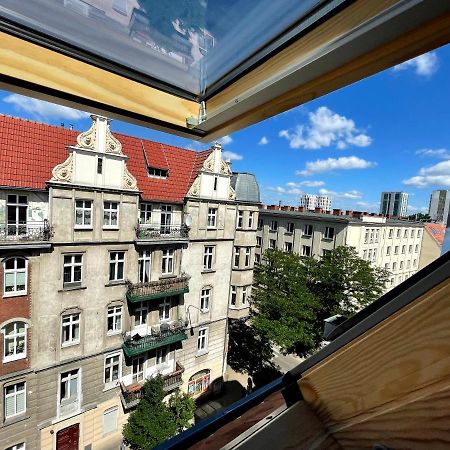 Attic Studio Jezyce Poznań Exteriör bild
