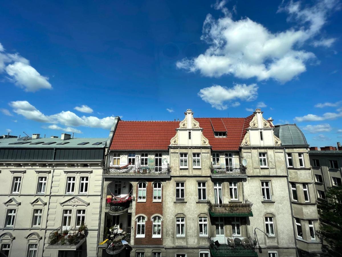 Attic Studio Jezyce Poznań Exteriör bild